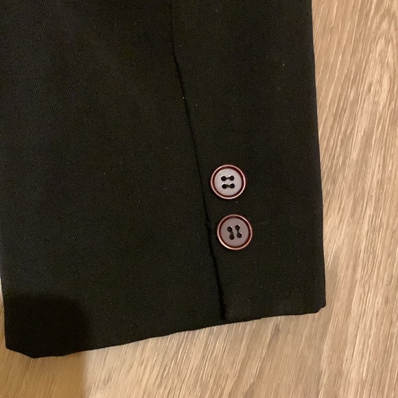 Holt Renfrew blazer size 10 - Picture 5 of 10